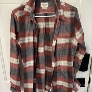 Weatherproof Red and Gray Casual Button Down Shirt